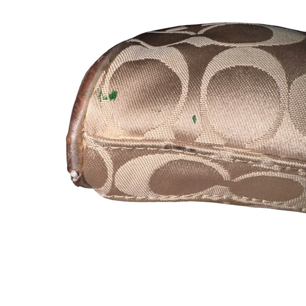 Coach elegant cosmetic